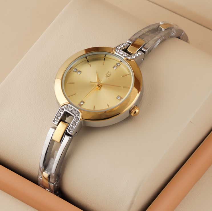 Sparkling  women's watch