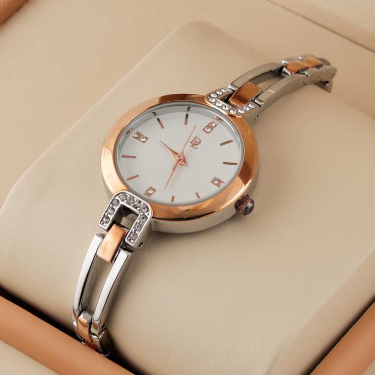 Sparkling  women's watch